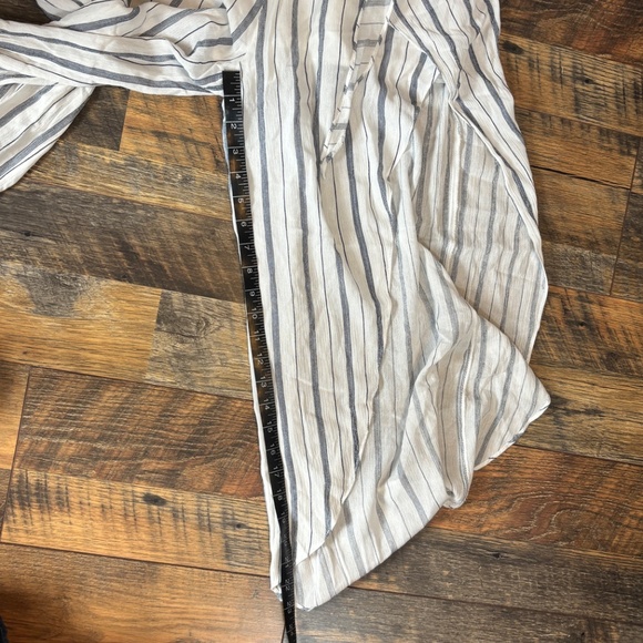 En Creme -Front Tie Wide Leg Pants with Slit - Picture 6 of 7